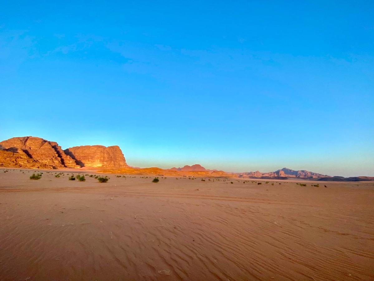 Angelina Wadi Rum Camp Eksteriør bilde