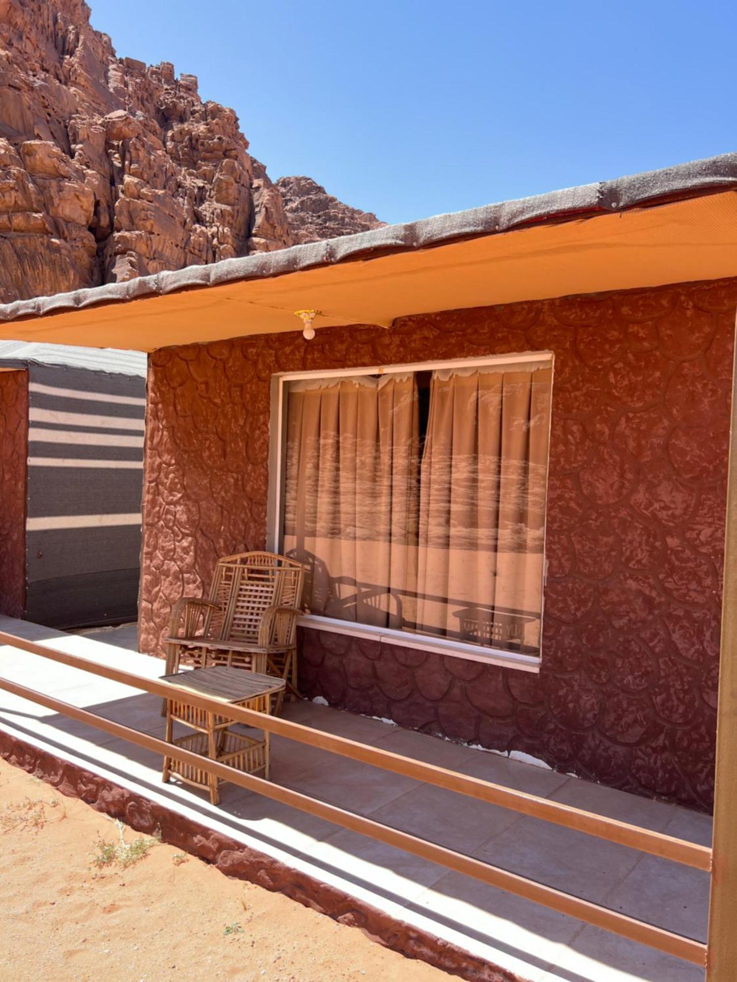 Angelina Wadi Rum Camp Eksteriør bilde